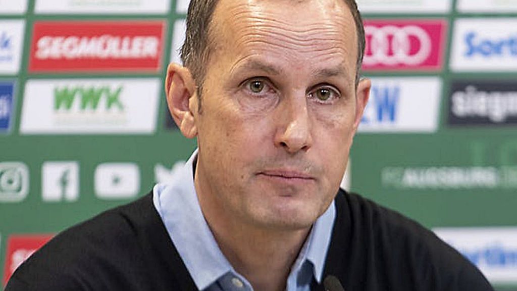 Coach Heiko Herrlich presence will not be allowed during Wolfsburg competition