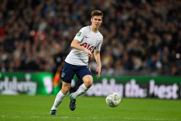 Barcelona is mulling over an unexpected move this mid-year with Foyth