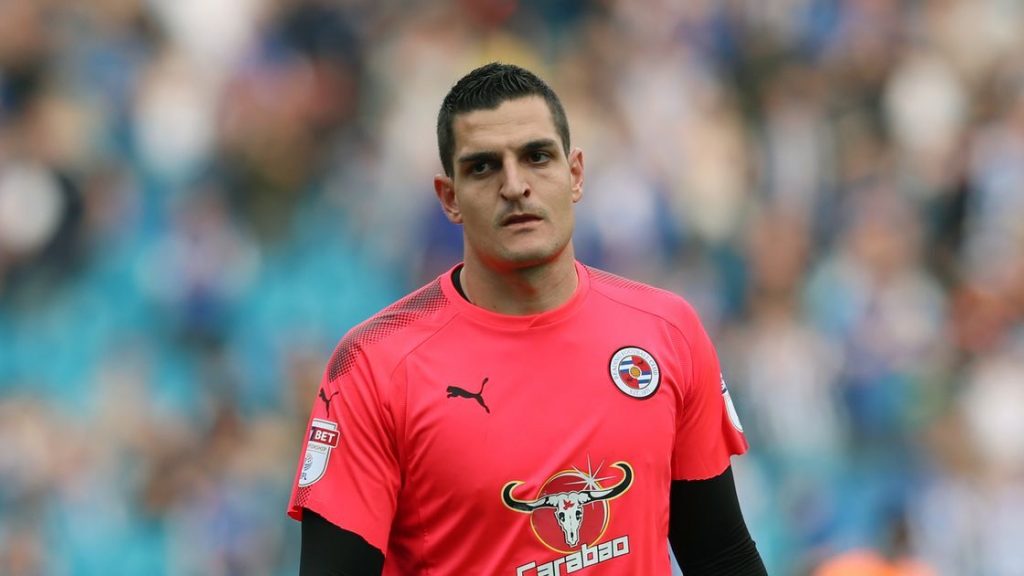 Mannone sends warning to the Premier League