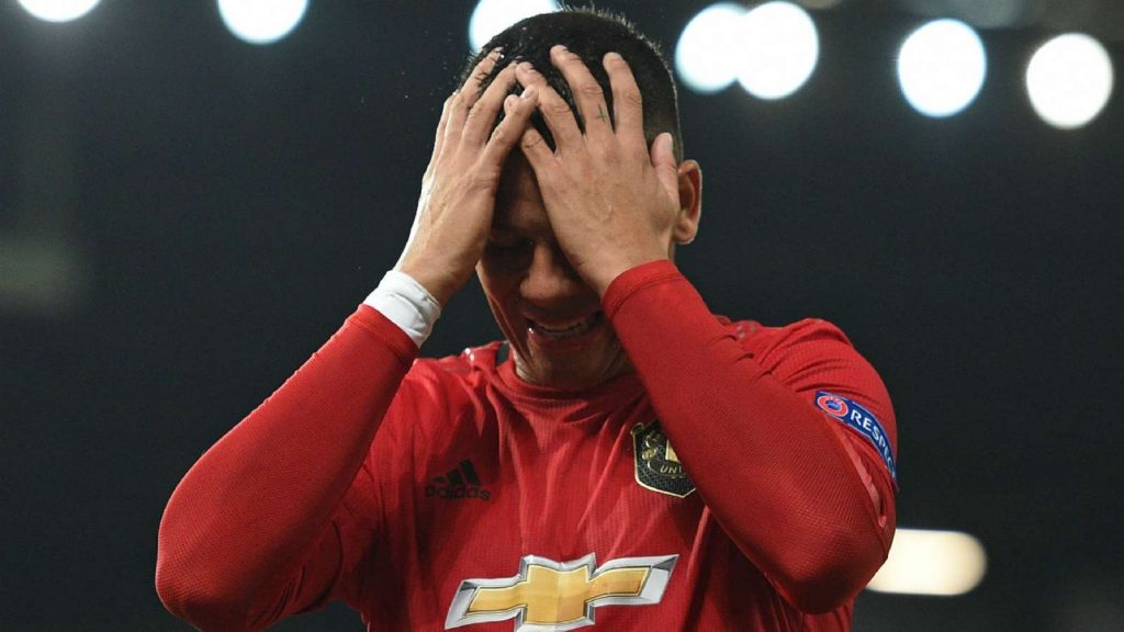 Marcos Rojo will have to pay for voilating lockdown laws