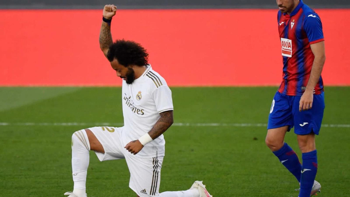 In solidarity with Black Lives Matter, Marcelo became the latest footballer to bend a knee