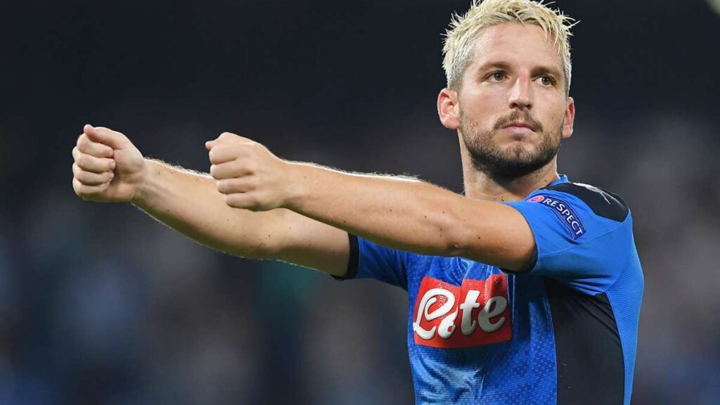 Dries Mertens shot Napoli into the final of the Italian Cup