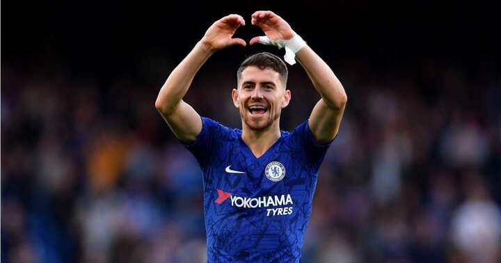 Chelsea has three players to choose from for Jorginho  