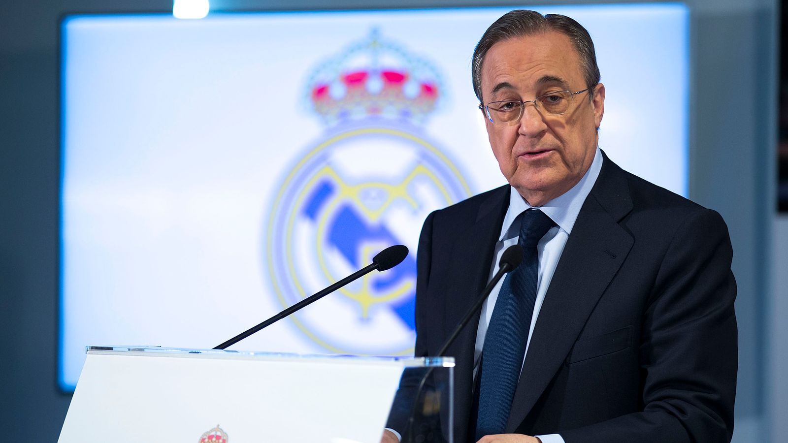Atletico and Real Madrid united to launch a fundraiser to help the vulnerable families  