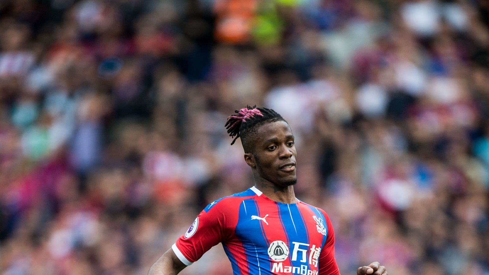 Manchester City are reportedly ready to sing winger Wilfried Zaha  