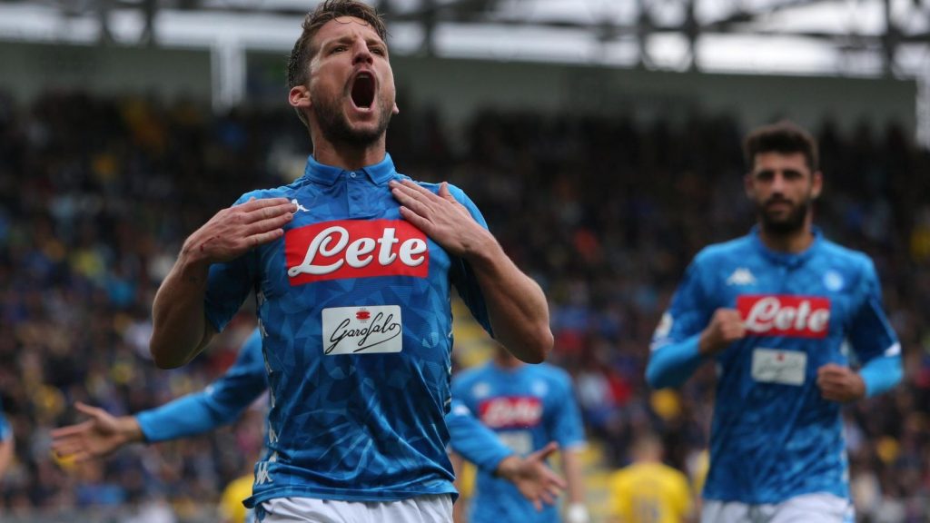 Callejon is on hold as Napoli will very soon announce a new deal with Dries Mertens