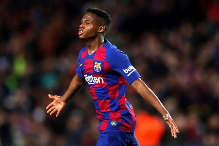Manchester United to sign a €170 m (£153 m) contract to the Barcelona attacker Ansu Fati