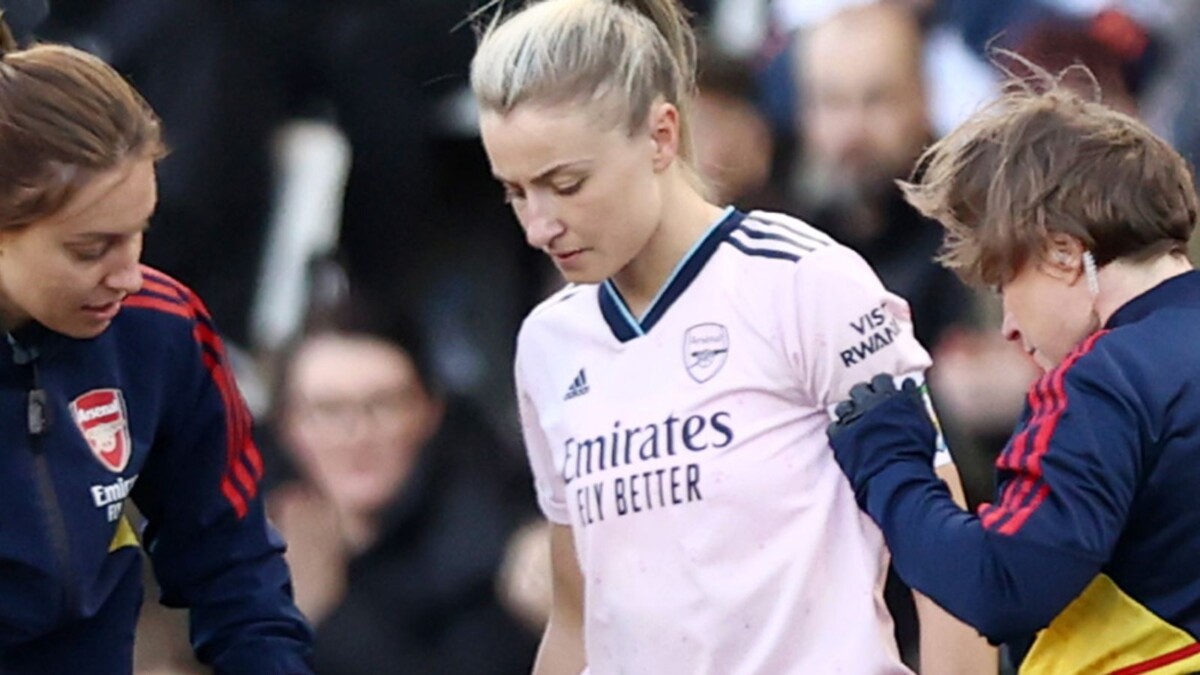 Leah Williamson: World Cup dream is over after ACL injury