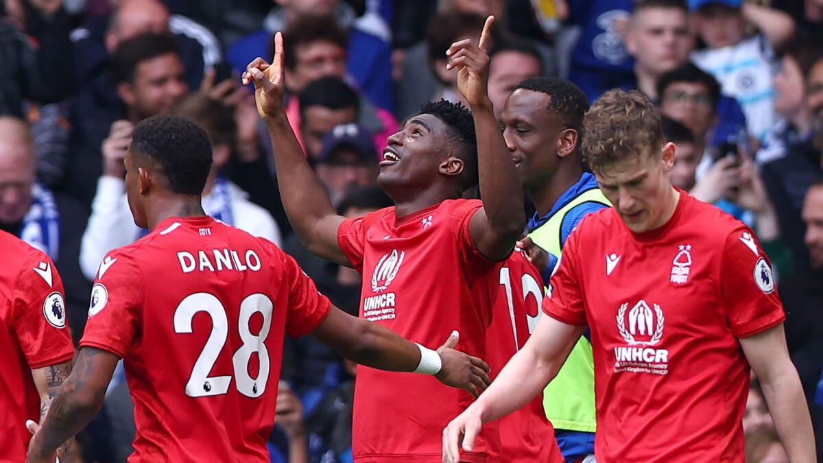 Football Scores: Chelsea 2-2 Nottingham Forest