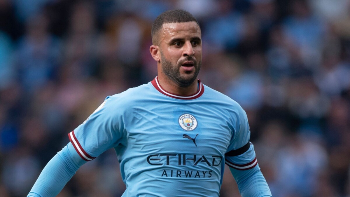 Kyle Walker prefers to stay at Man City amid exit talks